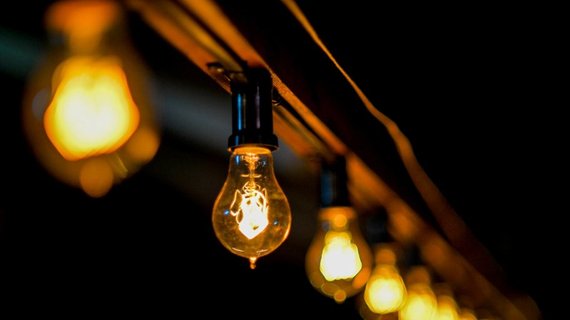 2016-12-16-1481904065-3013058-LightBulb-thumb
