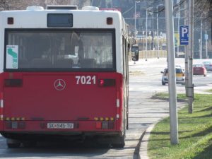 privaten-avtobus-javen-prevoz-696x522-1