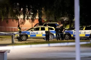 polis