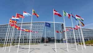200427_hq-flags_rdax_775x440s
