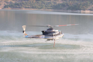 Helikopter-pozar-poli